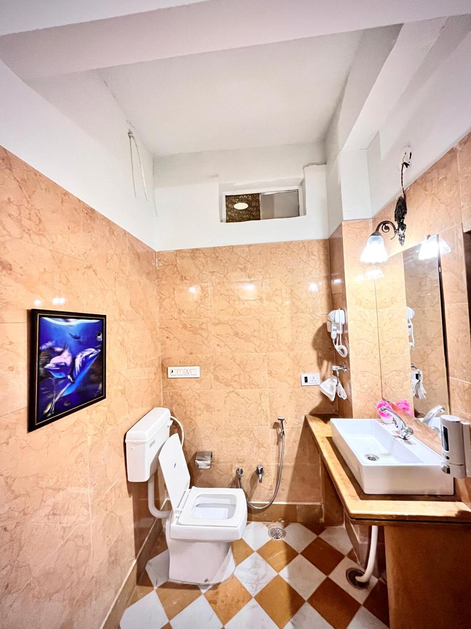 Chirag Haveli - Near Golden Fort ジャイサルメール 部屋 写真